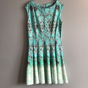 Danny and Nicole dress
